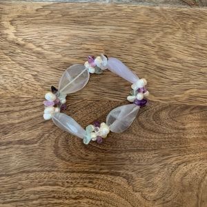Semi-precious stones and pearl bracelet